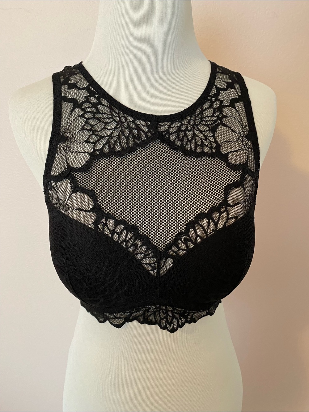 Victoria's Secret Pink Black High-Neck Lace Bralette Sz Small push up